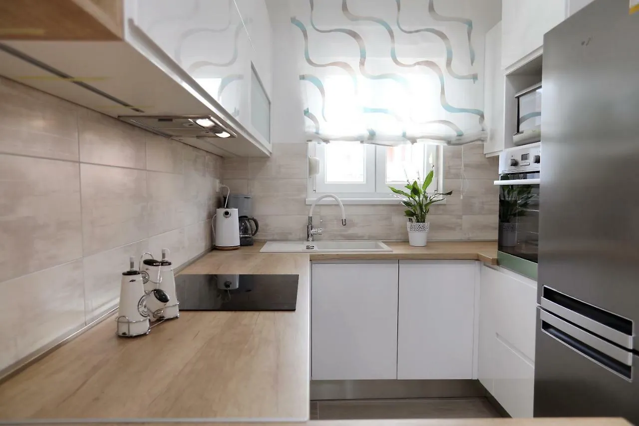 Apartment Little Marijeta Trogir
