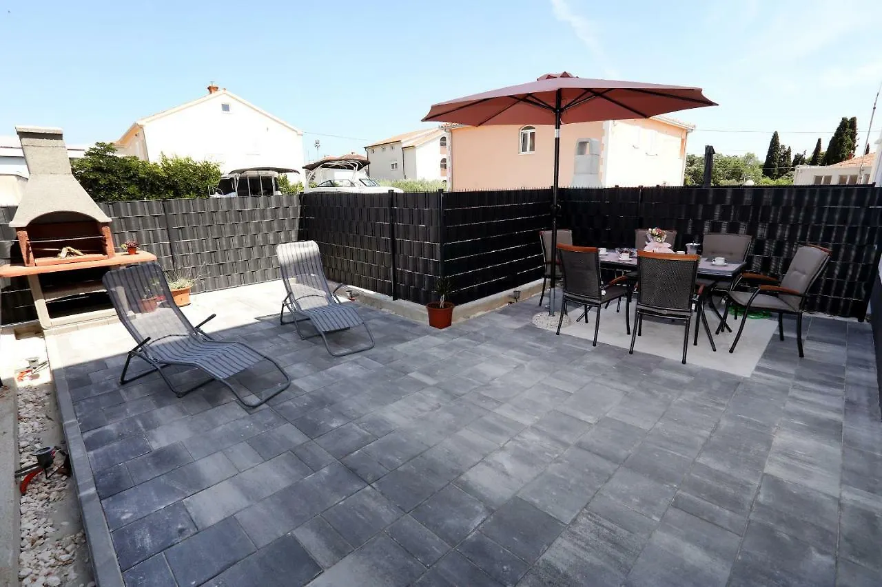 Apartment Little Marijeta Trogir