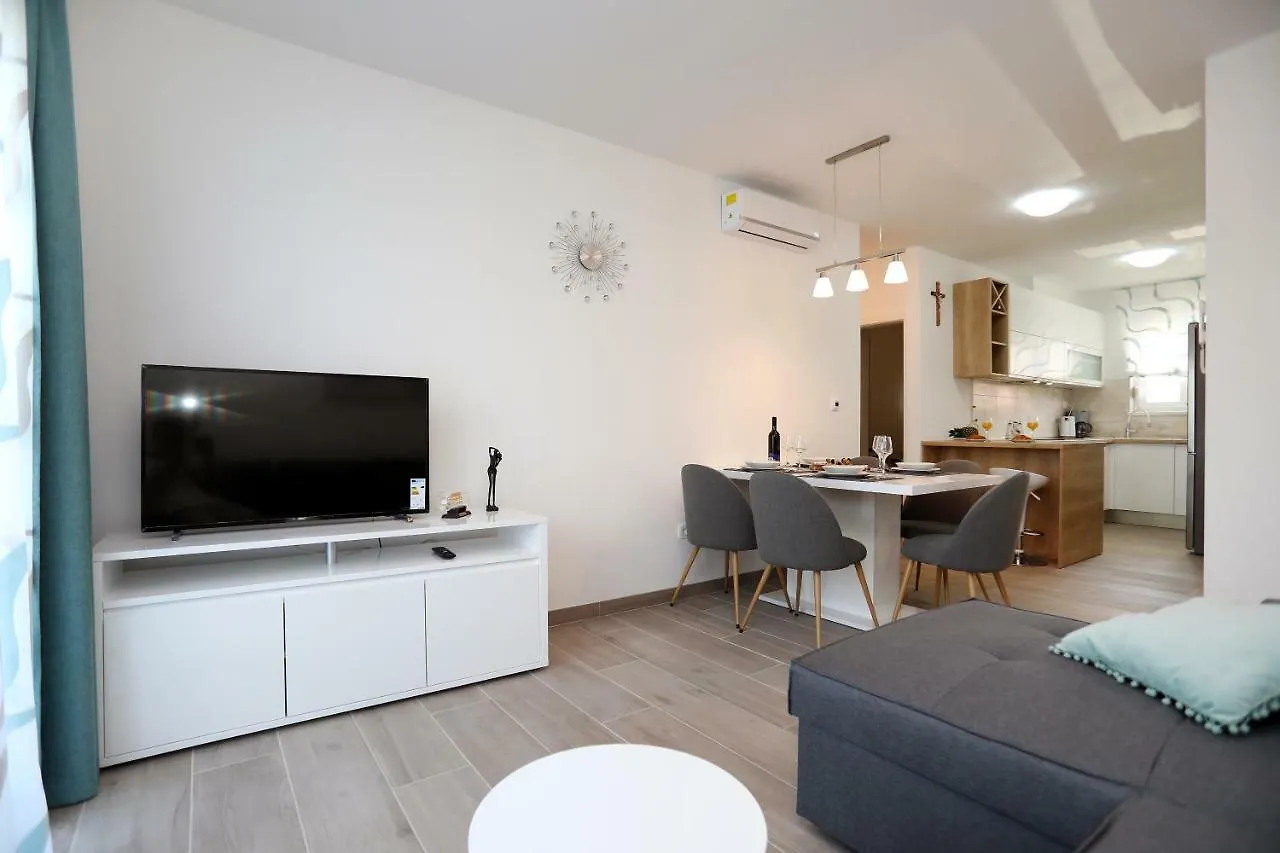 Apartment Little Marijeta Trogir Croatia